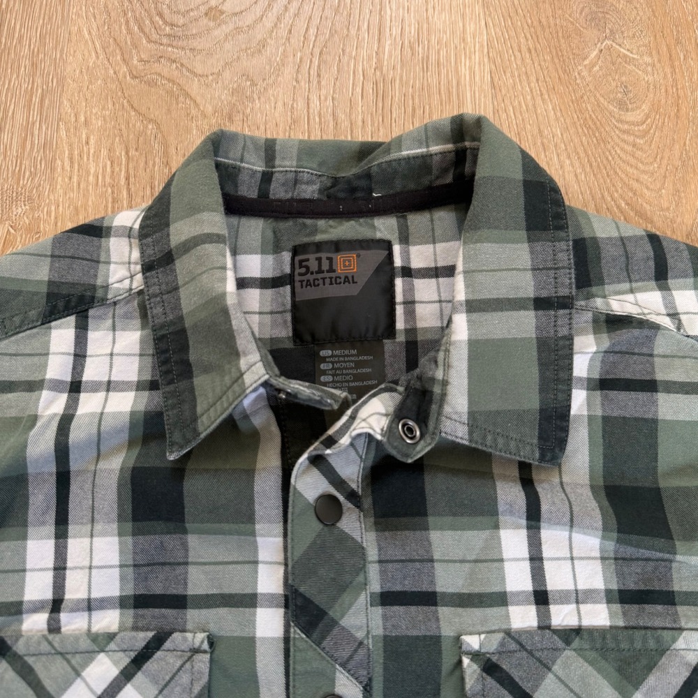 5.11 Tactical Plaid Snap Button Shirt Men Medium Blue Green Lot of 2 Long Sleeve - Picture 5 of 11